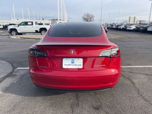 Used 2022 Tesla Model 3 Performance image 4