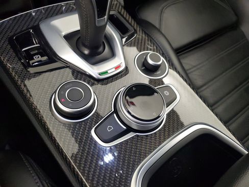 Used 2022 Alfa Romeo Stelvio Quadrifoglio w/ Active Assist Plus Package image 44