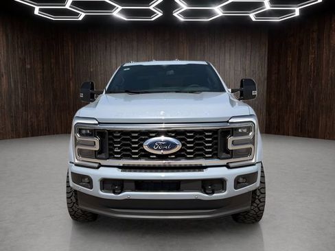 Used 2026 Ford F450 Platinum AWD/4WD image 2
