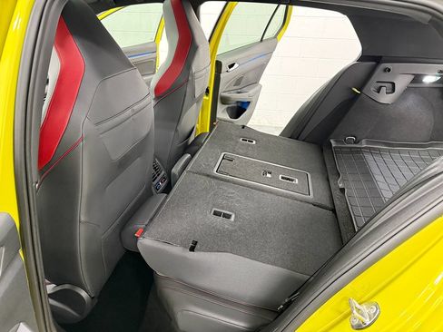 Used 2022 Volkswagen GTI Autobahn FWD image 14