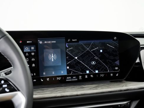 New 2025 Audi Q5 Premium Plus image 17