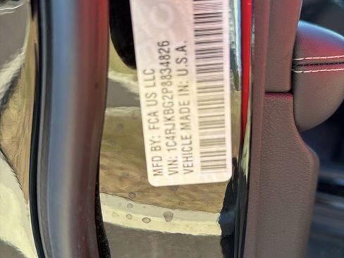 Certified 2023 Jeep Grand Cherokee L Limited image 19