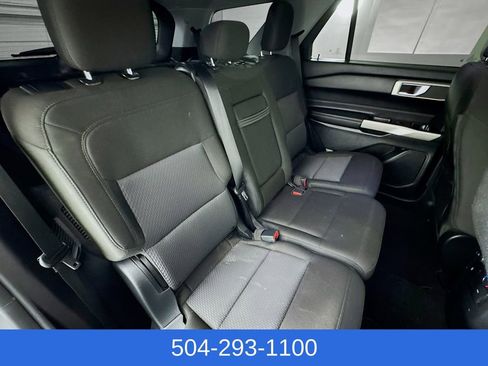 Used 2022 Ford Explorer XLT w/ Class IV Trailer Tow Package AWD/4WD image 29