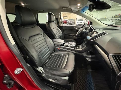Used 2020 Ford Edge SEL w/ Cold Weather Package image 42