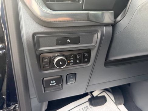 New 2025 Ford F150 Raptor AWD/4WD image 18