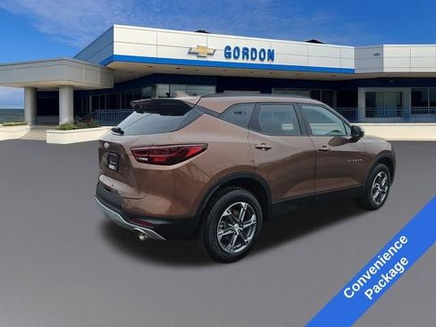 Used 2023 Chevrolet Blazer LT w/ Convenience Package image 6