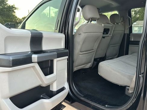 Used 2018 Ford F150 XLT w/ Trailer Tow Package image 20