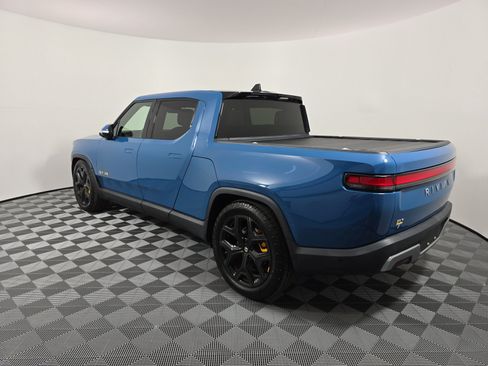 Used 2022 Rivian R1T Adventure AWD/4WD image 3