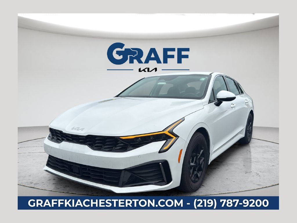 Used 2026 Kia K5 LXS FWD image 1