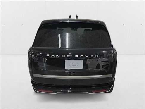 New 2025 Land Rover Range Rover SE image 6