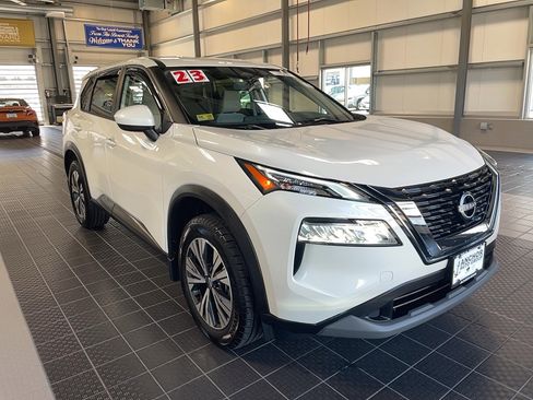 Used 2023 Nissan Rogue SV AWD/4WD image 1