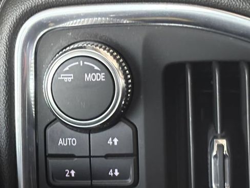 Used 2022 GMC Sierra 1500 Denali w/ Denali Premium Package AWD/4WD image 32