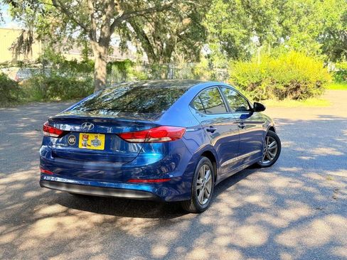 Used 2017 Hyundai Elantra SE FWD image 5