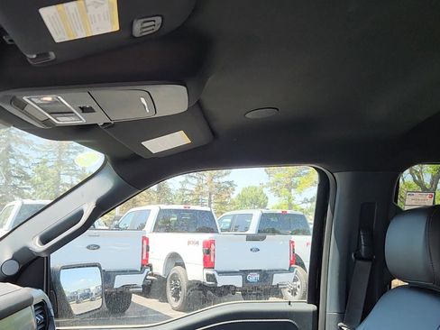 New 2025 Ford F150 Lariat w/ Equipment Group 502A High image 18