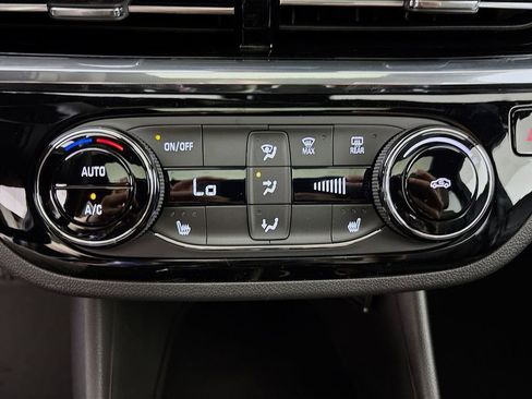 New 2025 Buick Envista Sport Touring w/ Convenience I Package image 15