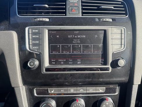 Used 2017 Volkswagen GTI S image 23