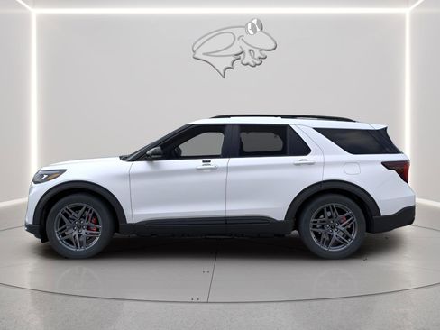 New 2026 Ford Explorer ST w/ Sun And Sound Package image 3