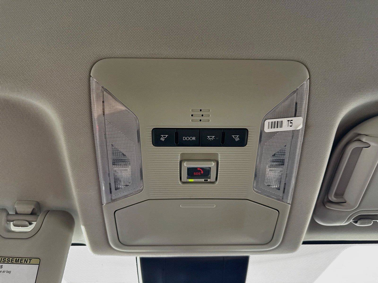 Certified 2025 Toyota RAV4 XLE AWD/4WD image 6