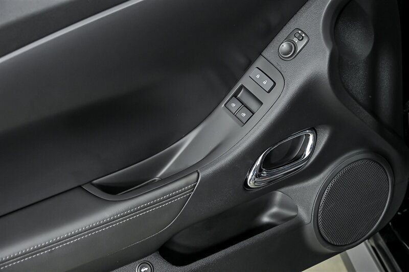 Used 2015 Chevrolet Camaro Z/28 RWD image 14