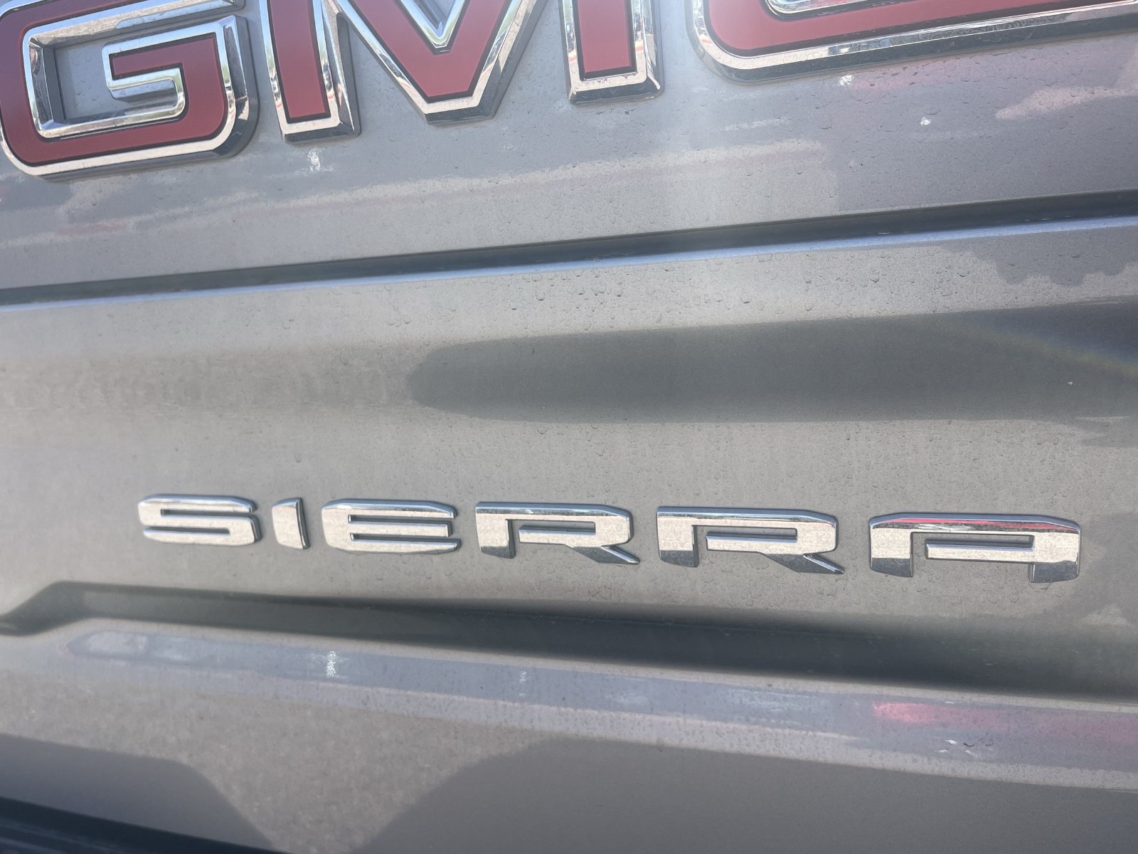 Used 2026 GMC Sierra 1500 SLT w/ SLT Premium Plus Package AWD/4WD image 4