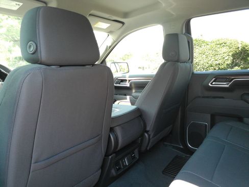 Used 2026 Chevrolet Silverado 1500 LT AWD/4WD image 13