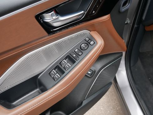 Certified 2024 Acura MDX SH-AWD w/ Technology Package image 19