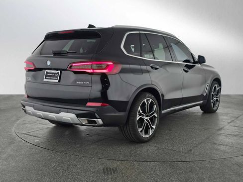 Used 2023 BMW X5 sDrive40i w/ Premium Package image 3