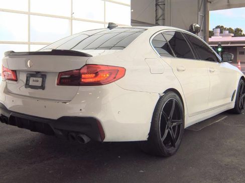 Used 2019 BMW 530i w/ Convenience Package RWD image 9