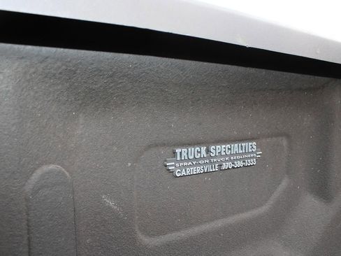 Used 2022 RAM 1500 Laramie AWD/4WD image 10