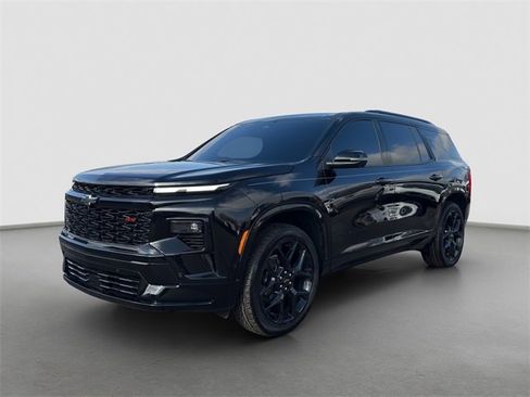 Used 2026 Chevrolet Traverse RS image 1