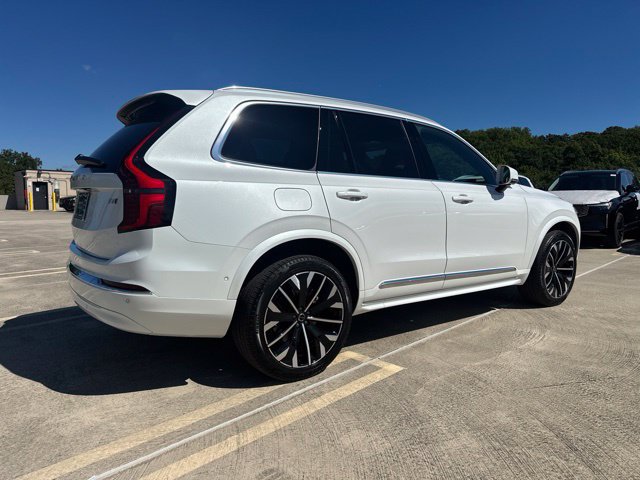 Certified 2026 Volvo XC90 B6 Plus AWD/4WD image 10