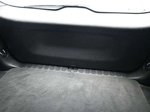 Used 2018 Chevrolet Equinox LS image 8