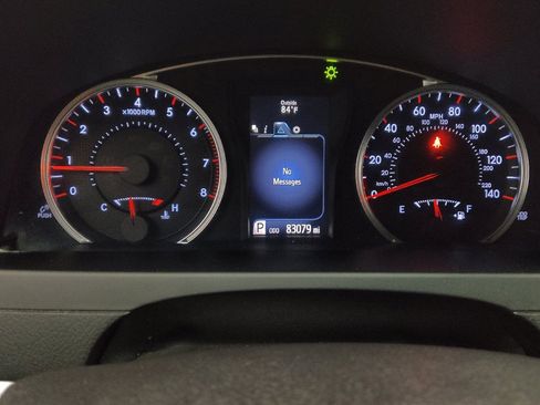 Used 2017 Toyota Camry SE w/ Moonroof Package FWD image 23