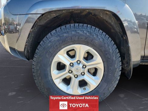 Certified 2016 Toyota 4Runner SR5 Premium AWD/4WD image 16