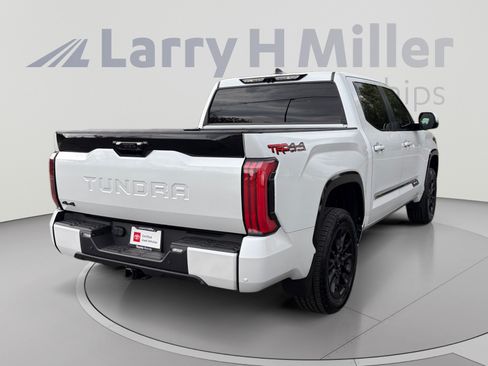 Used 2025 Toyota Tundra Platinum w/ TRD Off-Road Package AWD/4WD image 5