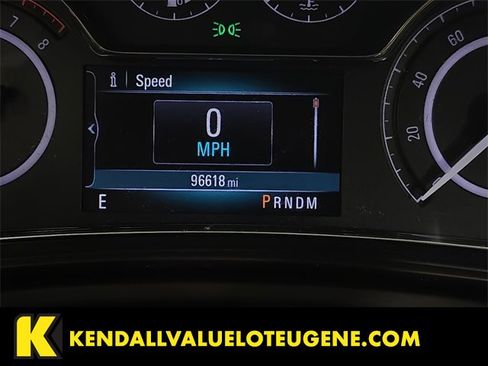 Used 2016 Buick Regal image 12