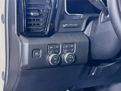 New 2026 GMC Sierra 2500 AT4X AWD/4WD image 4
