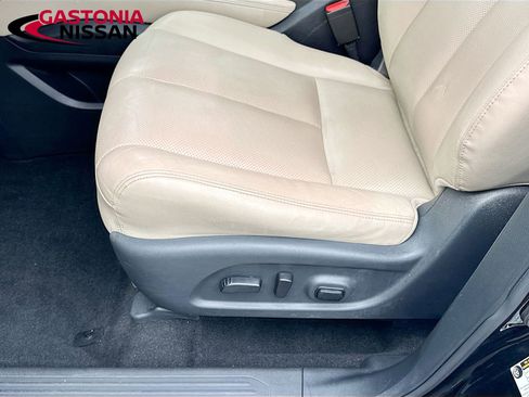 Used 2023 Nissan Murano SL image 25