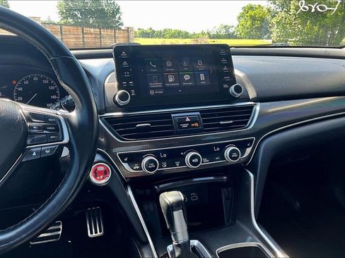 Used 2022 Honda Accord Sport Special Edition image 4