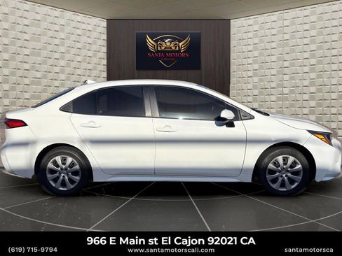 Used 2021 Toyota Corolla LE FWD image 7