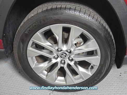 Used 2023 Toyota RAV4 Limited FWD image 12