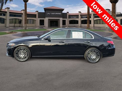 Used 2025 Mercedes-Benz C 300 Sedan image 5