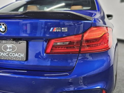 Used 2018 BMW M5 image 34