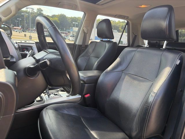Used 2025 Hyundai Sonata SEL FWD image 41