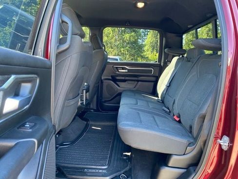 Used 2019 RAM 1500 Big Horn AWD/4WD image 13