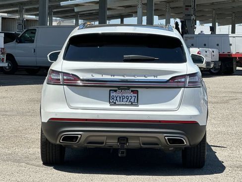 Certified 2021 Lincoln Nautilus Reserve w/ Class II Trailer Tow Package AWD/4WD image 4