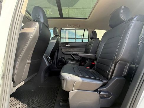 Used 2022 Volkswagen Atlas SEL Premium AWD/4WD image 21