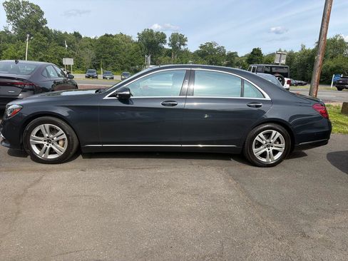 Used 2019 Mercedes-Benz S 560 4MATIC Sedan image 2