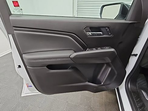 New 2026 GMC Canyon Elevation w/ Convenience Package RWD image 31
