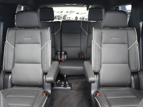 Certified 2023 Cadillac Escalade Premium Luxury image 54